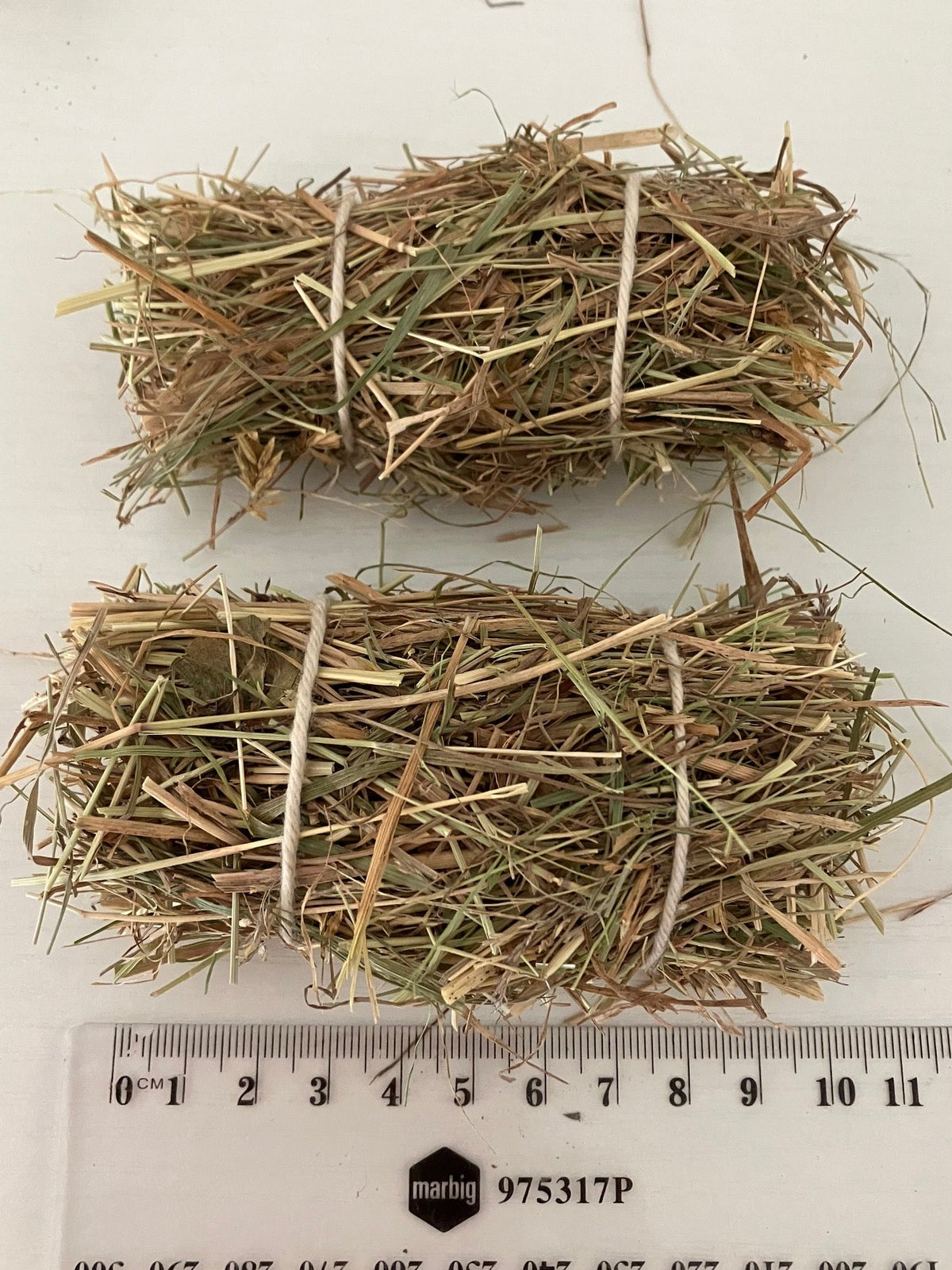Jumbo size miniature haybales for miniature environment / dolls houses (outdoor)